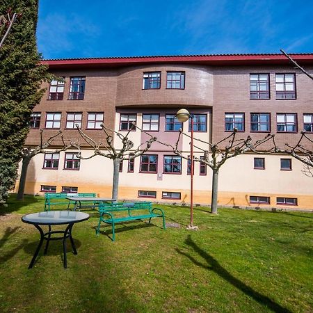 Residencia Hospital Del Rey Hostel Burgo Εξωτερικό φωτογραφία