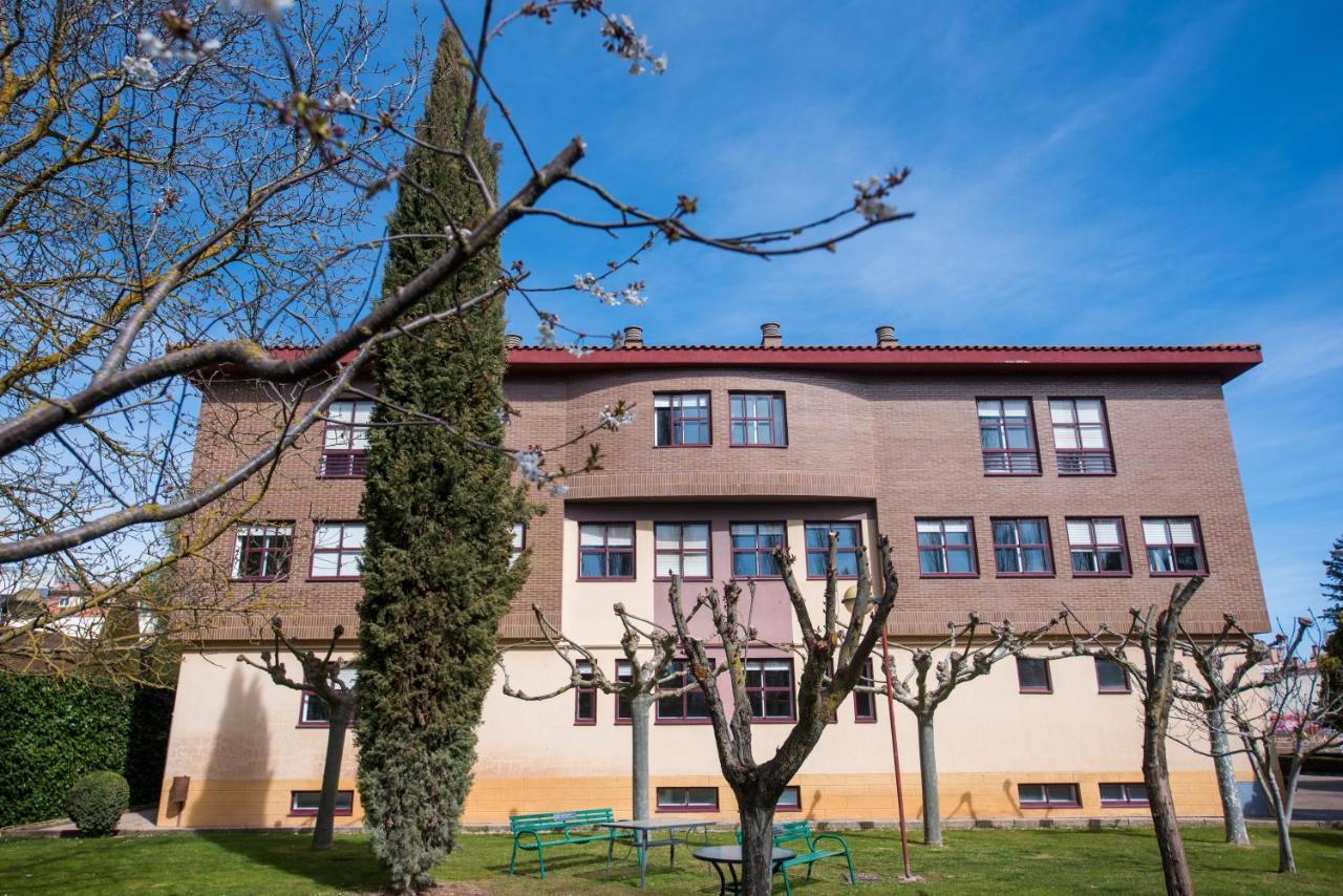 Residencia Hospital Del Rey Hostel Burgo Εξωτερικό φωτογραφία