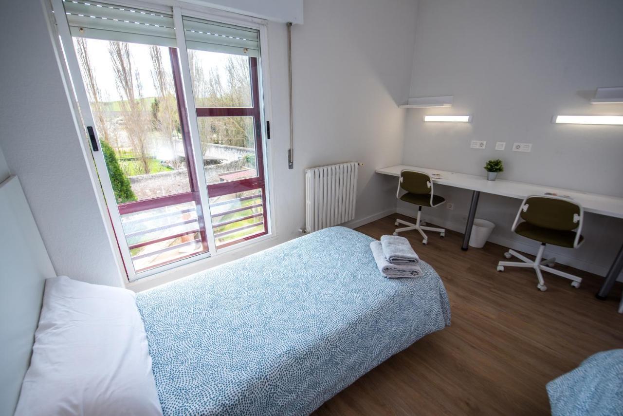 Residencia Hospital Del Rey Hostel Burgo Εξωτερικό φωτογραφία