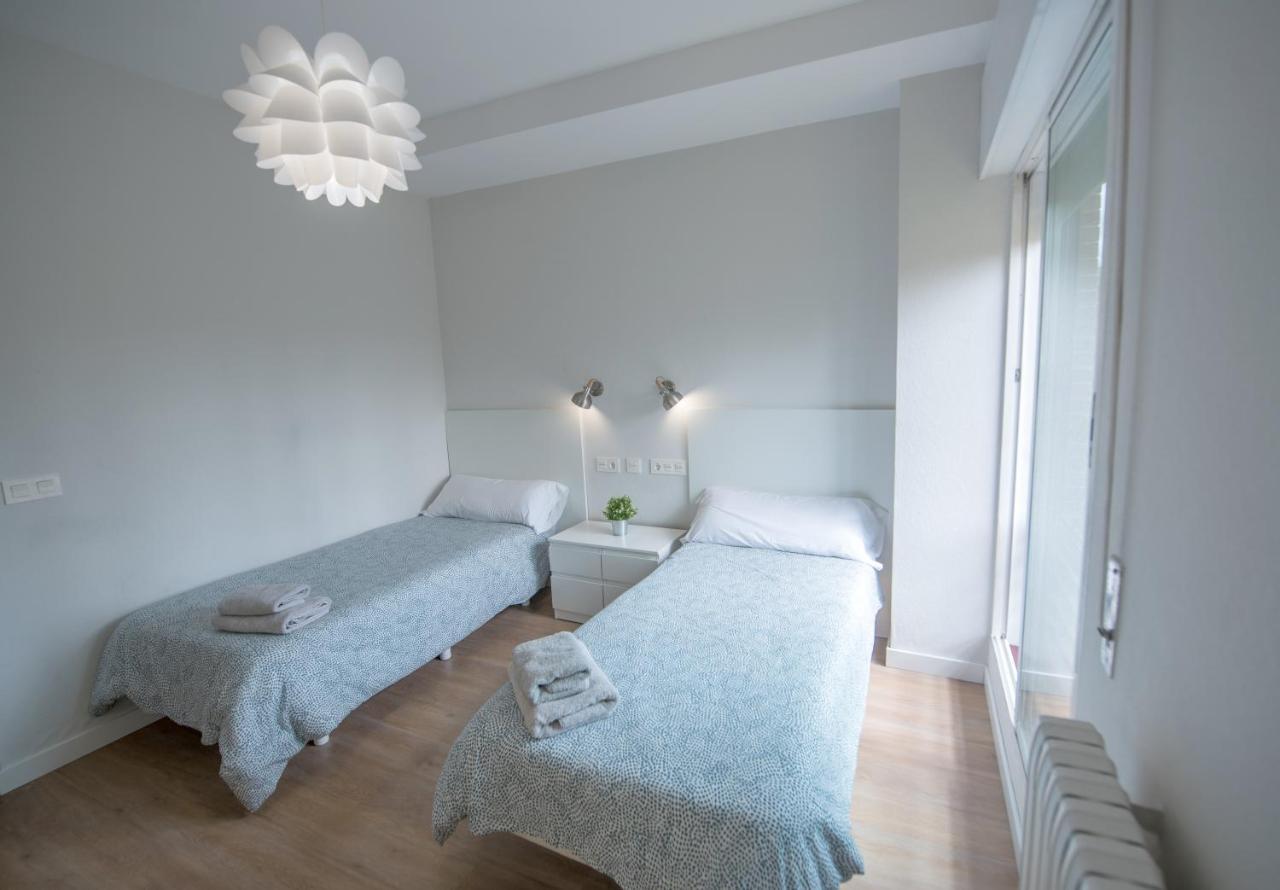 Residencia Hospital Del Rey Hostel Burgo Εξωτερικό φωτογραφία