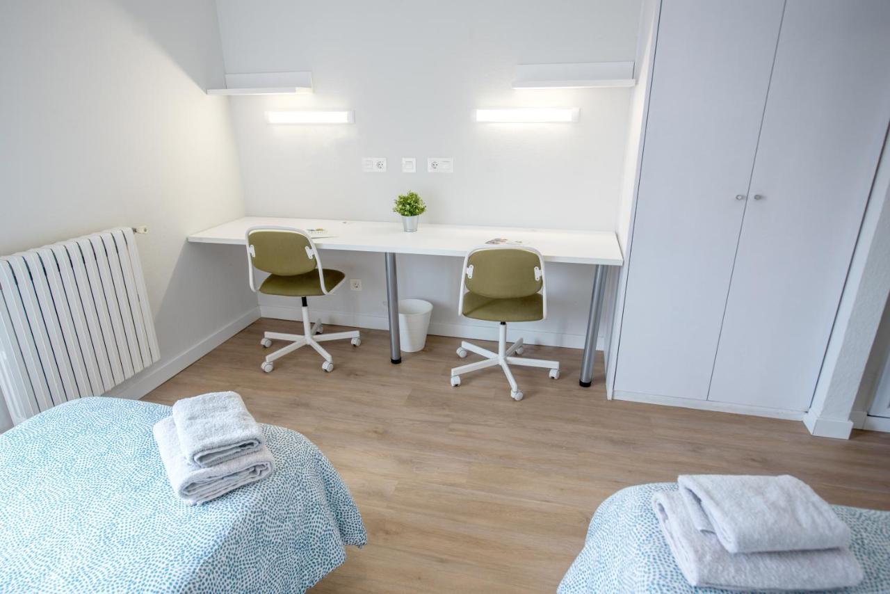 Residencia Hospital Del Rey Hostel Burgo Εξωτερικό φωτογραφία